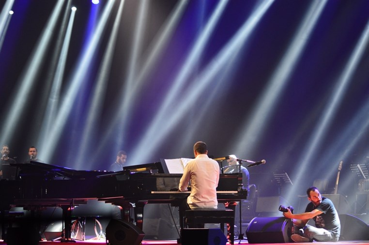 The Piano Duel at Beirut Holidays